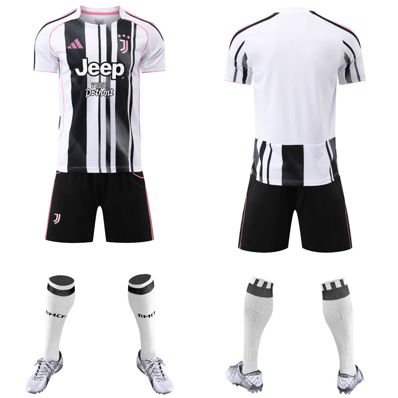Børnefodboldsæt Juventus 2025/26 hjemmebanetrøje og shorts