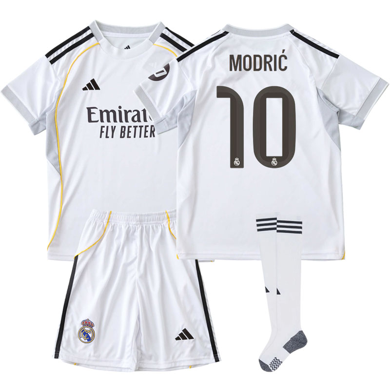 Real Madrid 2025/26 børn hjemmebanetrøje og shorts - med Modrić 10 tryk