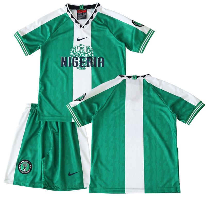 Nigeria børne fodboldsæt 1996 – retro hjemmebanetrøje og shorts