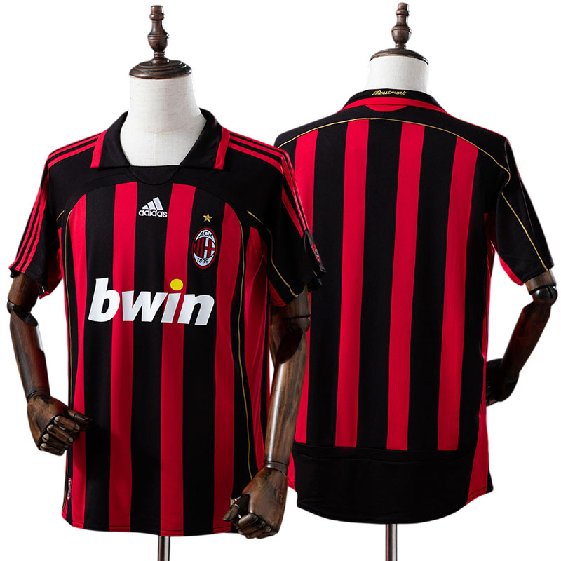 Retro AC Milan 2006/07 hjemmebanetrøje