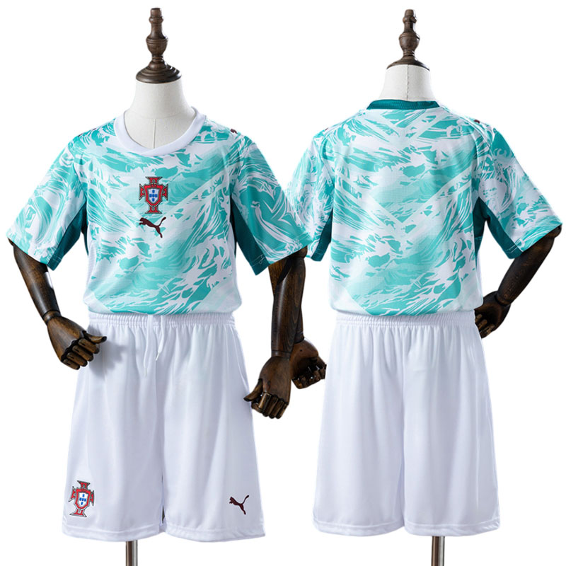 Portugal VM 2026 udebanetrøje til børn - fodboldtrøje og shorts