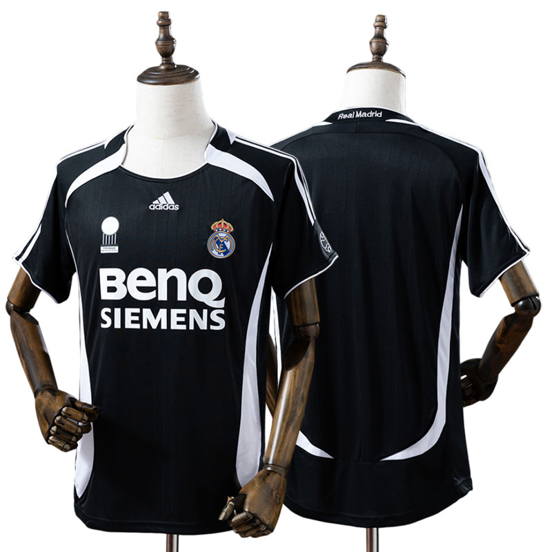 Retro fodboldtrøje Real Madrid 2006/07 – sort udebanetrøje