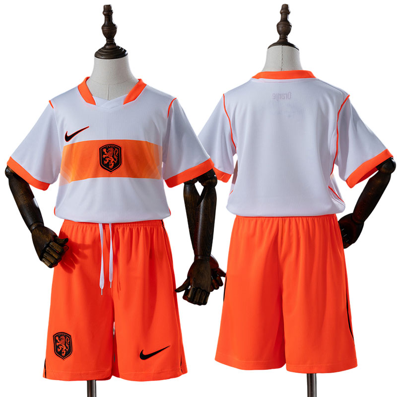 Holland 2026 fodbold trøje børn - udebanetrøje med shorts VM 2026