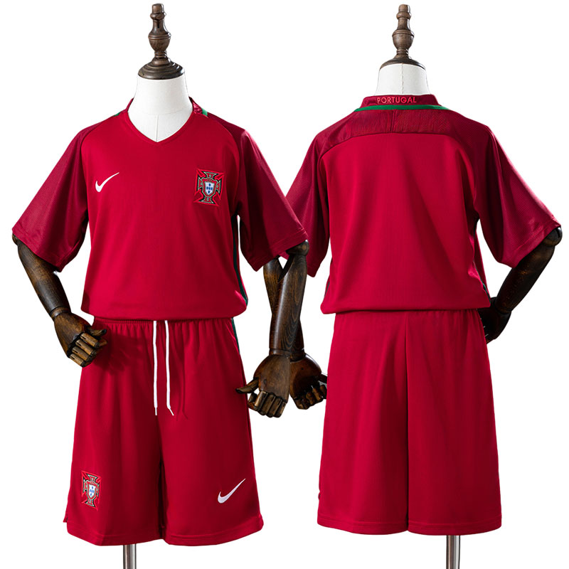 Portugal 16/17 retro fodbold trøje børn - rød hjemmebanetrøje med shorts