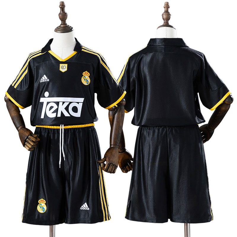 Real Madrid retro udebanetrøje børn 99/01 - sort trøje med shorts
